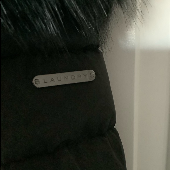 Laundry Puffer Coat - Picture 3 of 7